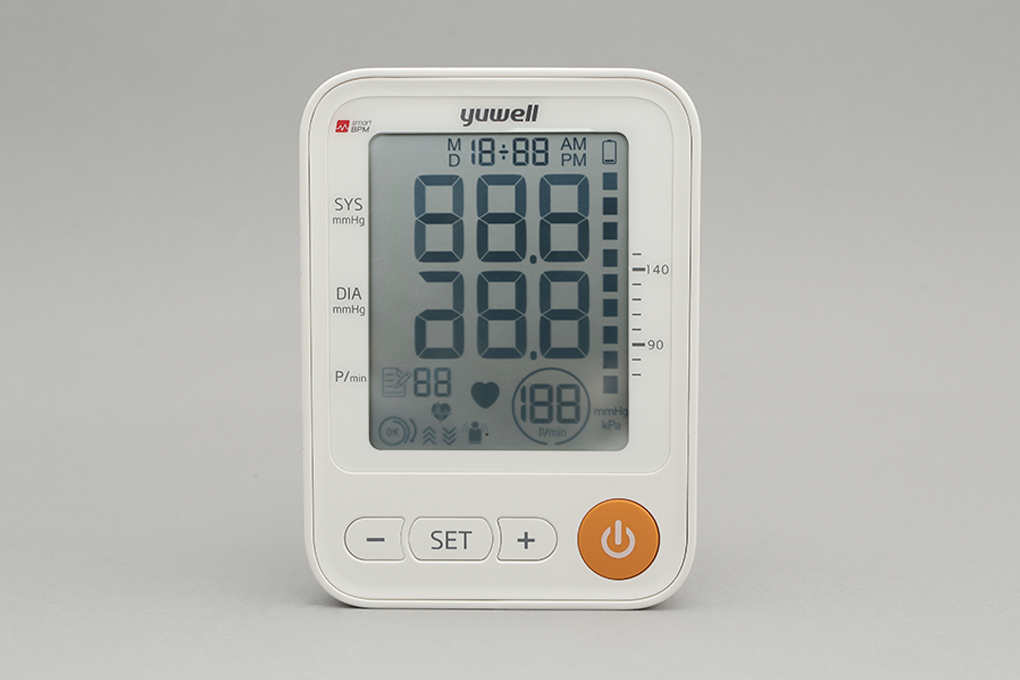 Máy đo huyết áp bắp tay điện tử Yuwell YE650A - Bộ nhớ, bảng điều khiển Máy đo huyết áp bắp tay điện tử Yuwell YE650A - Bộ nhớ, bảng điều khiển
