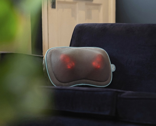 Gối massage HoMedics GST-550HRC-EU có kiểu dáng nhỏ gọn Gối massage HoMedics GST-550HRC-EU